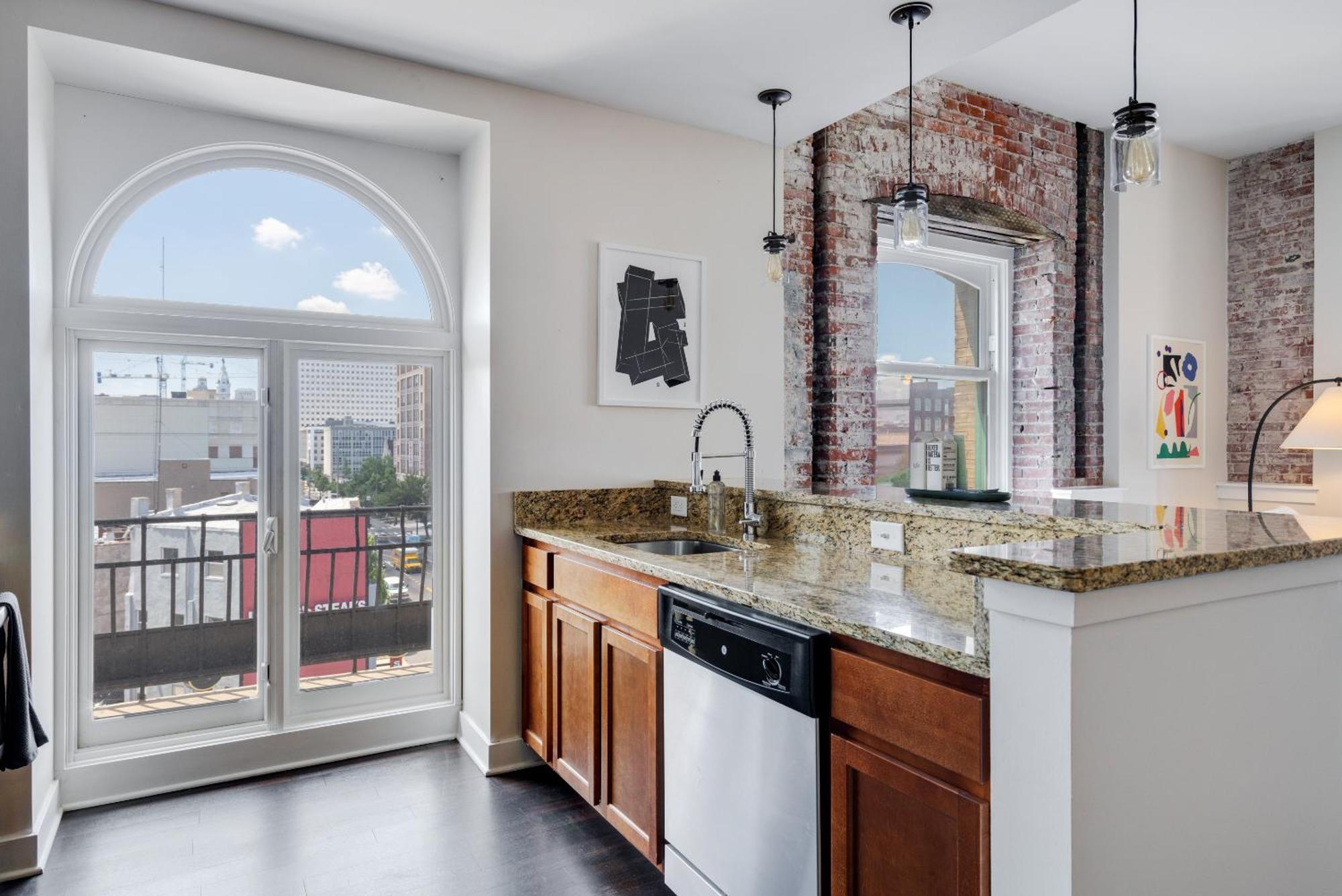 Mint House At The Divine Lorraine - Aparthotel